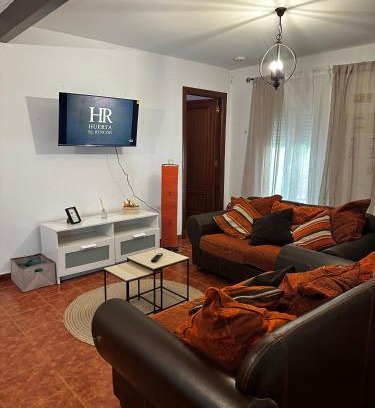 Zahara de la Sierra Ski Chalet | Finca Huerta El Rincón