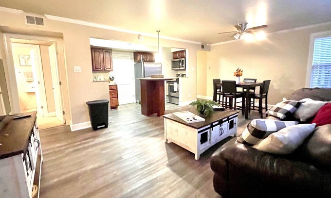 Oxford Condo | Fins Up in Oxford❤️❤️❤️ 3 bed/2 bath condo