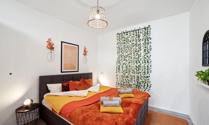 Staffelstein Apartment | Fireball Thermennahes Studio mit Arbeits- und Parkplatz, Küche