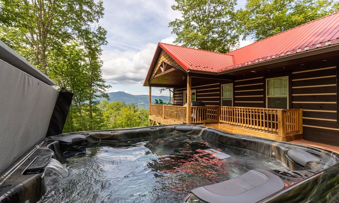 Banner Elk Cabin | Firefly Cabin - Beautiful mountain views, hot tub, pet friendly, high-speed internet!