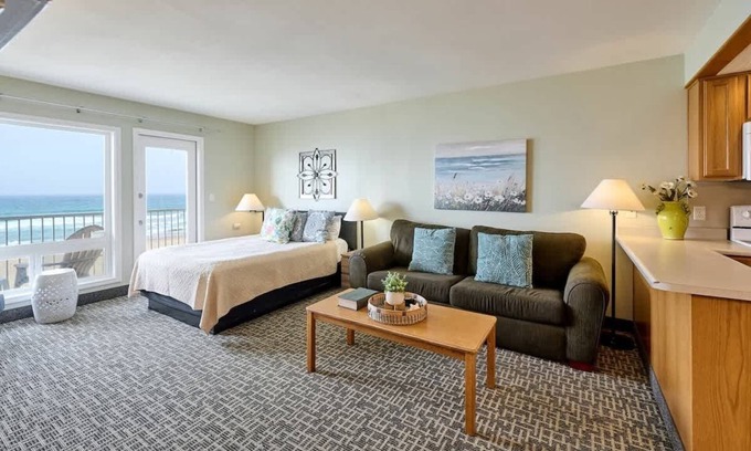 Logsden Condo | Fireplace Suite With King Bed, Full Kitchen, Ocean Views - Heated Indoor Pool an