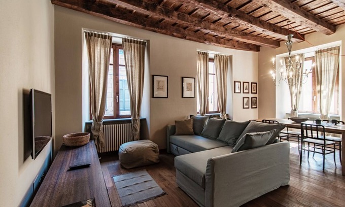 Como City Centre Apartment | First - My Home in Como
