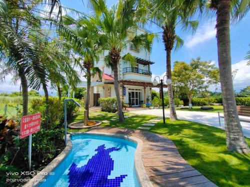 Dongshan House | Fish House 宜蘭獨棟別墅 戲水池 生態DIY 安農溪自行車