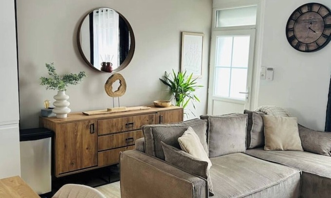 Etaples House | Fisherman's cottage with exterior