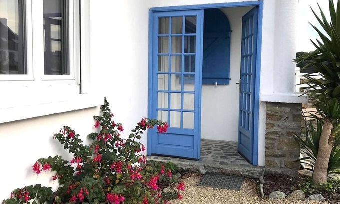 Locquirec House | Fisherman's house Locquirec near the beach