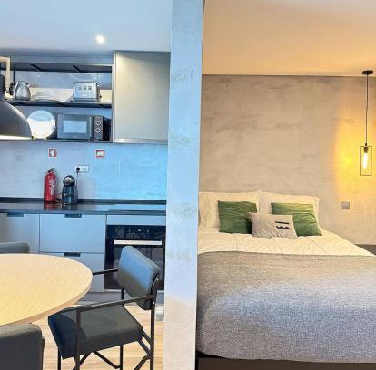 Aveiro Apartment | Fisherman's View