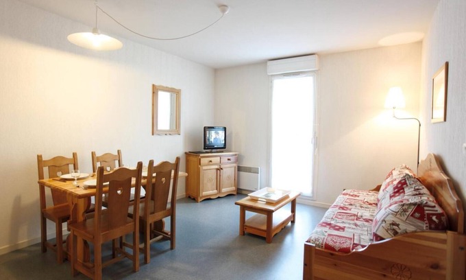 Avrieux Apartment | Fitness, parking, tv, ski locker, 53m², La Norma