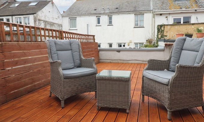 Chysauster Apartment | FLAT 1, with a garden in Penzance