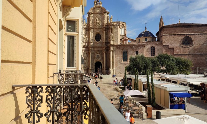 Ciutat Vella House | Flats Friends Plaza de la Reina