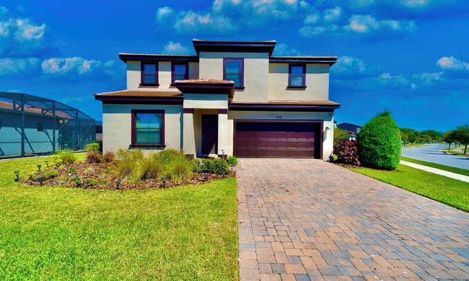 Haines City House | Florida Dream Home 189