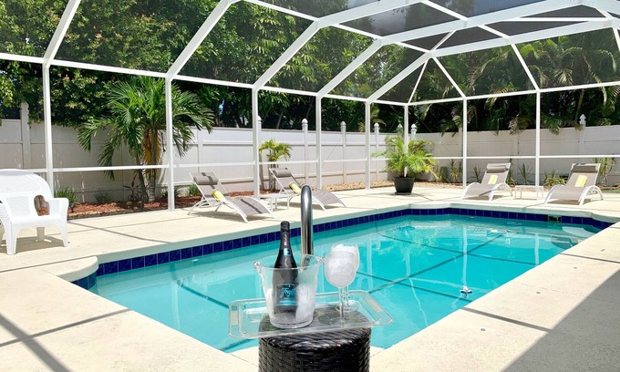 Bradenton Villa | Florida Dream: Rent pure luxury in Bradenton/Anna Maria Iceland
