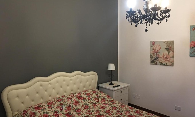Gares House | Fly to Venice Home