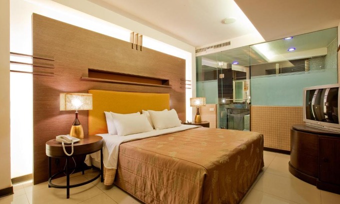 Baihe Hotel | Fontaineblean Hot Spring