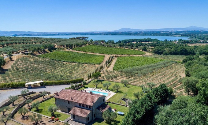 Ferretto Villa | Fontanicchio 14, Emma Villas