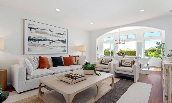 Santa Barbara House | Foothill Oasis - Luxury Home in Santa Barbara with a Pool and Hot Tub