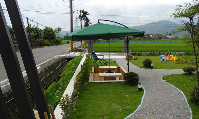 Dongshan Bed & Breakfast | Footprint B&B