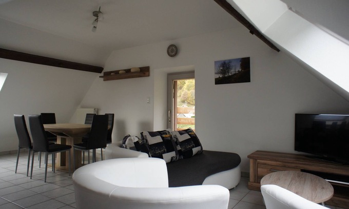 Geishouse Apartment | For rent Gîte of 70 m2 in Geishouse (cycling greenway)