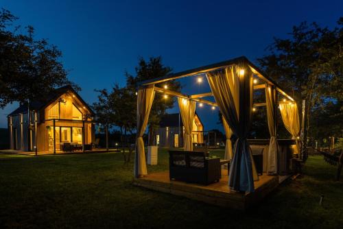 Elk House | Forrest Houses Bartosze