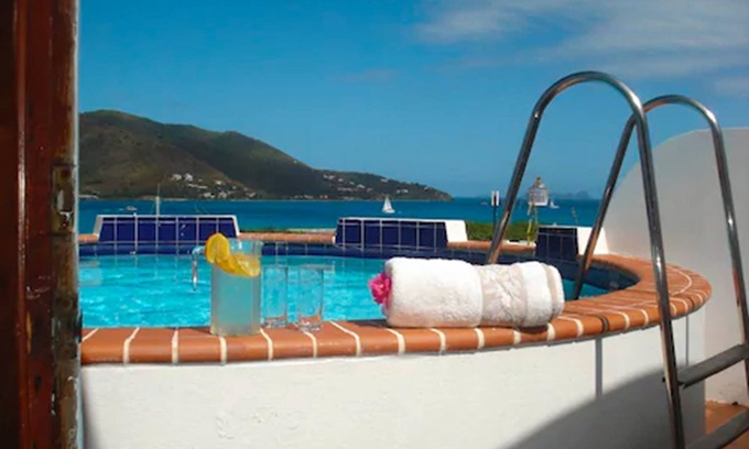 Waterfront Hotel | Fort Burt Hotel