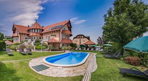 Heviz Apartment | Fortuna Villa