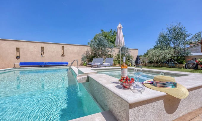 Bibici House | Foska Country Home with Pool, Bibići, Croatia