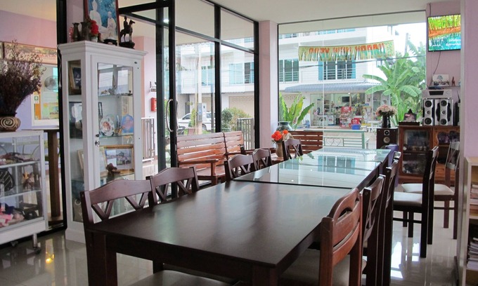 Makham Tia Hotel | Four P Residence