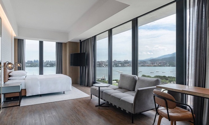 Bali Hotel | Four Points by Sheraton Taipei Bali