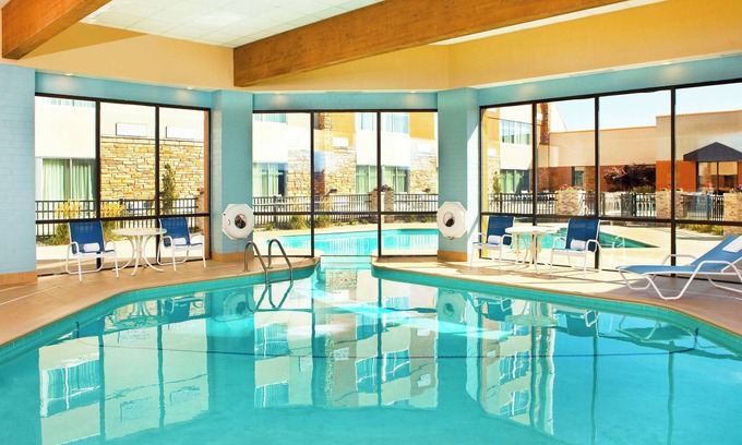 Saginaw Hotel | Four Points by Sheraton Saginaw