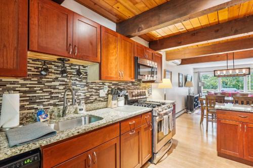 Stowe Area House | Foxhill 7