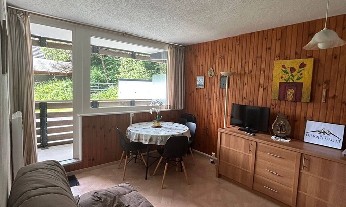 Besse-et-Saint-Anastaise Apartment | Cozy 1-bedroom apartment in Super Besse center