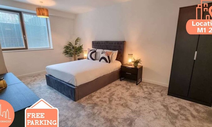 Manchester City Centre House | Free Parking Luxury Townhouse By City SuperHost