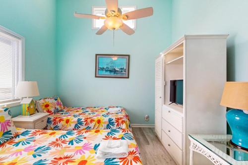 Caswell Beach House | Free Spirit