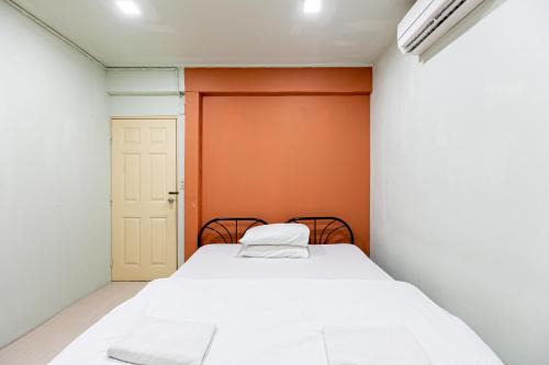 Embassy District Apartment | Freesia Saladaeng Silom Apartments