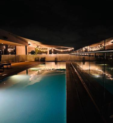 Menlyn Hotel | French love, Menlyn Maine