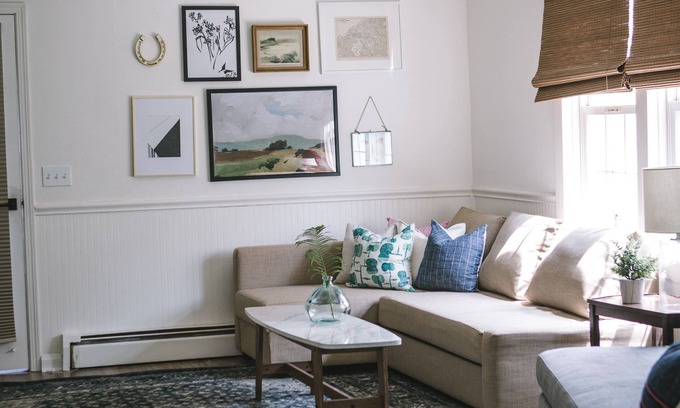 Mount Eaton House | fresh modern 3/Bd wk end getaway in Amish country