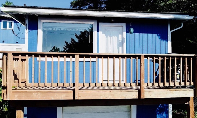 Kodiak Apartment | Fresh Upgraded Interior Alongside Kodiak's Pristine Exterior