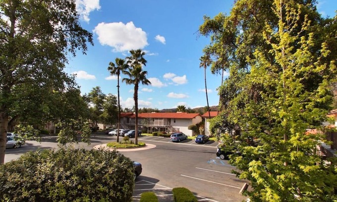 San Diego Country Estates House | Friends Getaway! Three Comfortable Units, Onsite Game Room, Free Parking