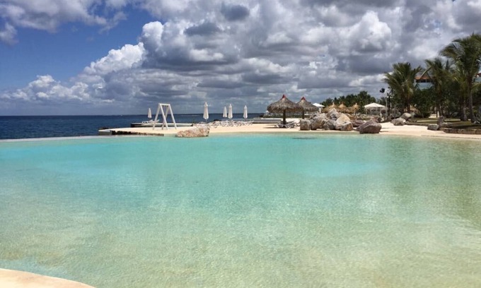 Dominicus Apartment | FRONT CARIBBEAN OCEAN , APARTMENT WITH GARDEN & POOLS & OCEAN ENTRYS