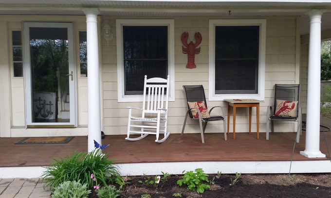 Saunderstown House | Front porch 4 rockers, Private back w/covered deck. Mid-Aug available. Loci!