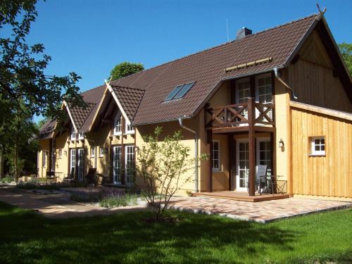 Burg-Dorf Apartment | Froschkönig - Ferienhaus und Ferienwohnungen 03096 Burg Spreewald