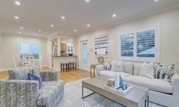 Victoria Park House | Ft Lauderdale Family Home w/Studio Cabana & Pool