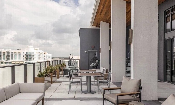 Flagler Village Apartment | FTL Perfect Spot