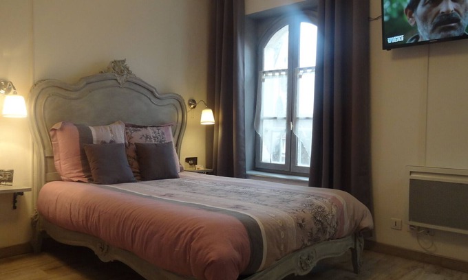 Old Town Apartment | Full historic center - studio with parking classified 2 stars