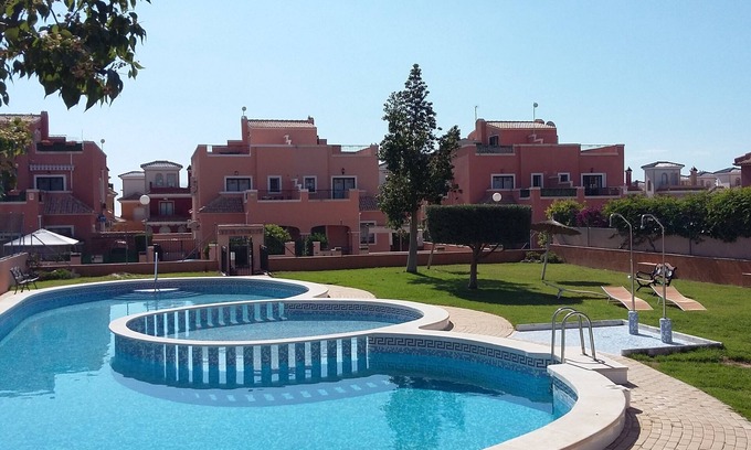 Los Montesinos House | Fully air-conditioned house with community pool