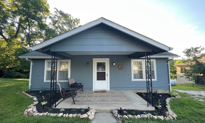 Eminence House | Fully equipped house in the Ozark Scenic Riverways ready for your weekend away!