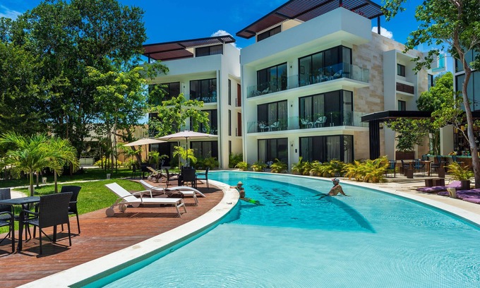 Tulum Apartment | Fully equipped Mexican style studio with Spa, Gym & Pool Perfect for 2