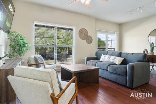 North Loop Apartment | Fully Equipped w Stylish Design and Free Parking