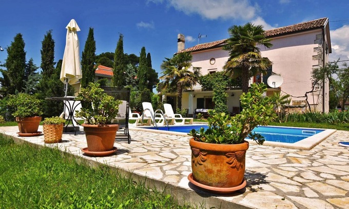 Kosinozici House | Fully fenced mediterranean stone villa