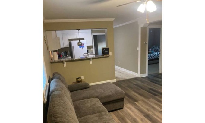 Fayetteville House | Fully Remodeled Cozy & Warm Home