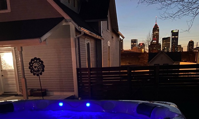 Holy Cross House | Fully Renovated Victorian on the Near eastside with Hot Tub